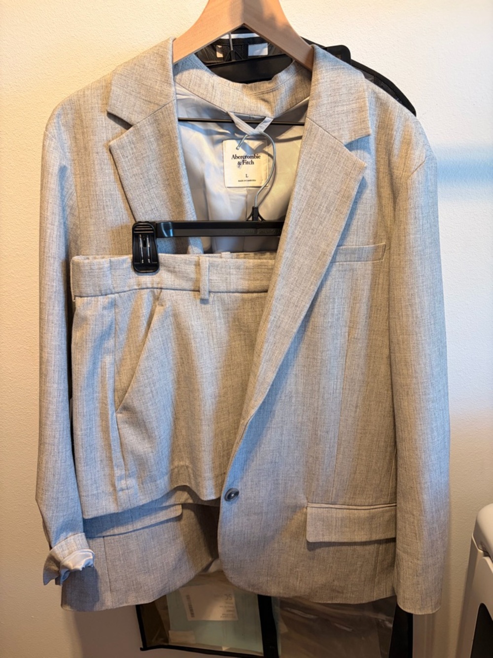 Abercrombie & Fitch Grey Women’s Suit Blazer and shorts